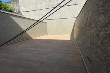 Lindo Sobrado novo à venda no Jardim Regina na Rua Francisco Ursaia, 51A