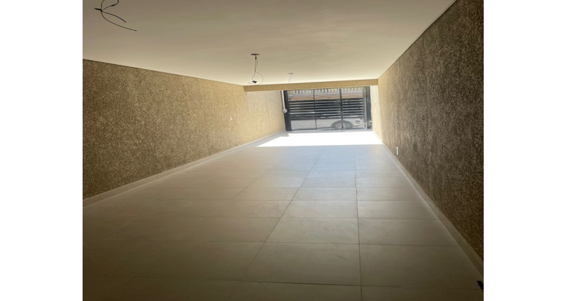 Lindo Sobrado novo à venda no Jardim Regina na Rua Francisco Ursaia, 51A