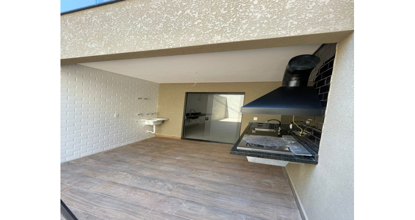 Lindo Sobrado novo à venda no Jardim Regina na Rua Francisco Ursaia, 51A