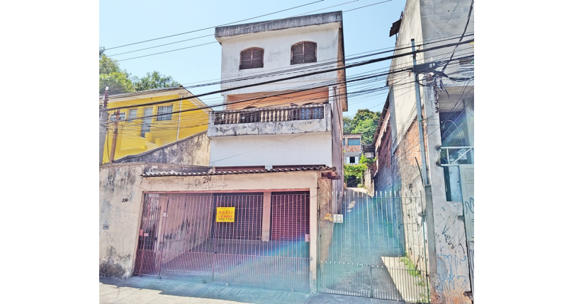 Sobrado à venda na Vila Mangalot na Rua Joaquim Oliveira Freitas