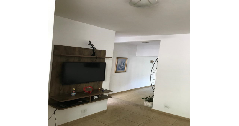 Casa à venda no Jardim Santo Elias na Rua Domingos Sérgio dos Anjos