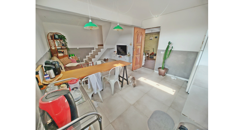 Sobrado à venda no Jardim Vista Linda na Rua Erva das Virgens