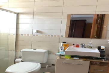 Belo Sobrado à venda na Vila Guedes na Rua Carolina Guedes, 