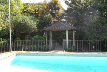  Sobrado à venda na Vila Pereira Cerca na Rua Visconde Cavalcanti com 4 dormitórios