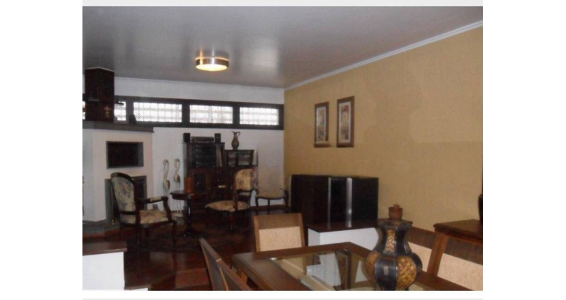  Sobrado à venda na Vila Pereira Cerca na Rua Visconde Cavalcanti com 4 dormitórios