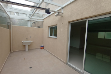 LINDO Sobrado à venda na Vila Mangalot na Rua Jose Ataliba Ortiz 834, no Condomínio Boulevard Park