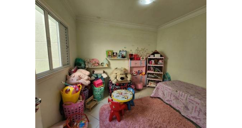 LINDO Sobrado á venda no Parque São Domingos na Rua Paulo Felipetti