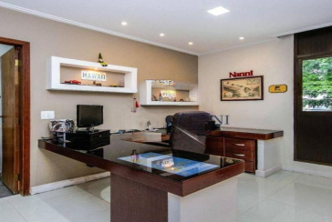 LINDO Sobrado à venda no Parque Maria Domitila na Rua Monsenhor Castro Nery com 4 dormitórios