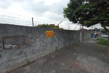 Terreno à venda no Jardim Mutinga na Rua Gustavo de Lacerda