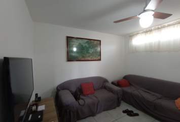 Casa à venda no Jardim Maristela na Rua Galdino Catunda Gondim,