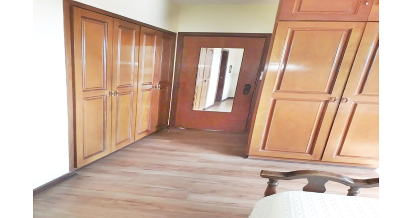 Apartamento à venda na Alto da Lapa na Rua Luís César Pannain 14