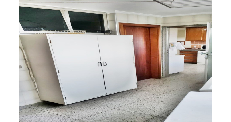 Apartamento à venda na Alto da Lapa na Rua Luís César Pannain 14