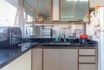 LINDO Apartamento à venda no Alto da Lapa na Rua João Anes 144, 