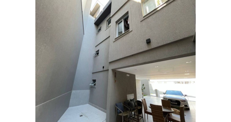 Sobrado à venda no Parque São Domingos na Rua Antonio Carlos Pereira,