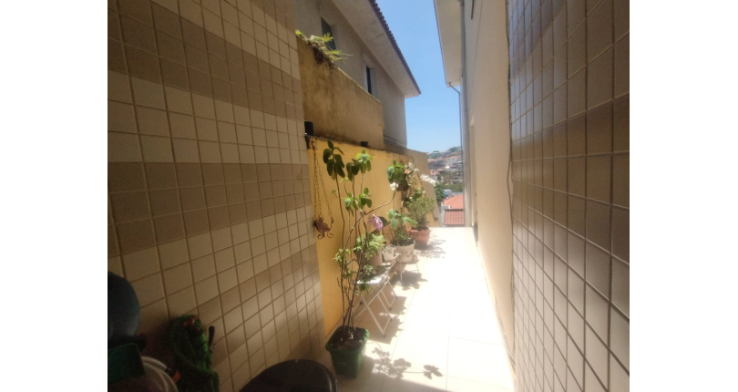 Sobrado á venda no Parque São Domingos na Rua Professora Altina Maynard de Araújo