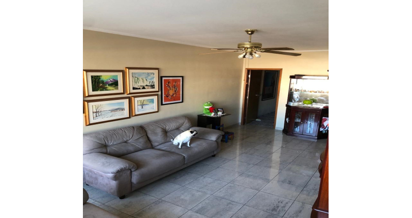 Sobrado á venda no Jardim Santo Elias na Rua Benedito da Fonseca Rondon