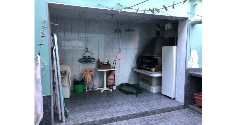 Sobrado á venda no Jardim Santo Elias na Rua Benedito da Fonseca Rondon