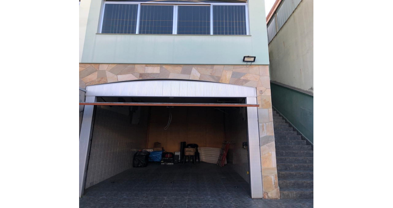 Sobrado á venda no Jardim Santo Elias na Rua Benedito da Fonseca Rondon