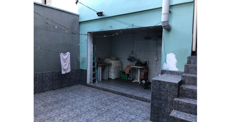 Sobrado á venda no Jardim Santo Elias na Rua Benedito da Fonseca Rondon