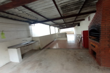 Sobrado à venda na Mutinga (Osasco) na Rua Otávio Schianti