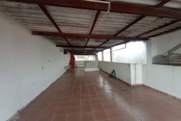 Sobrado à venda na Mutinga (Osasco) na Rua Otávio Schianti