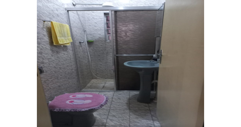 Sobrado à venda na Mutinga (Osasco) na Rua Otávio Schianti