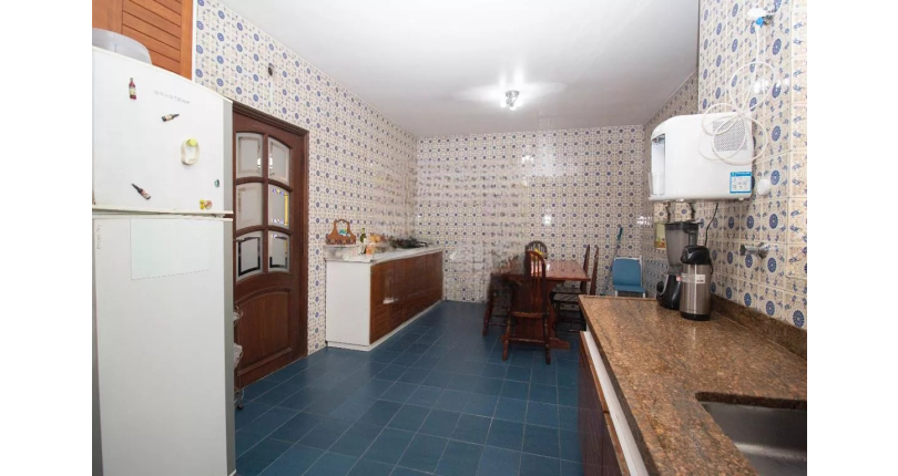 Casa à venda na Vila Fiat Lux na Rua General Alencastro Guimarães