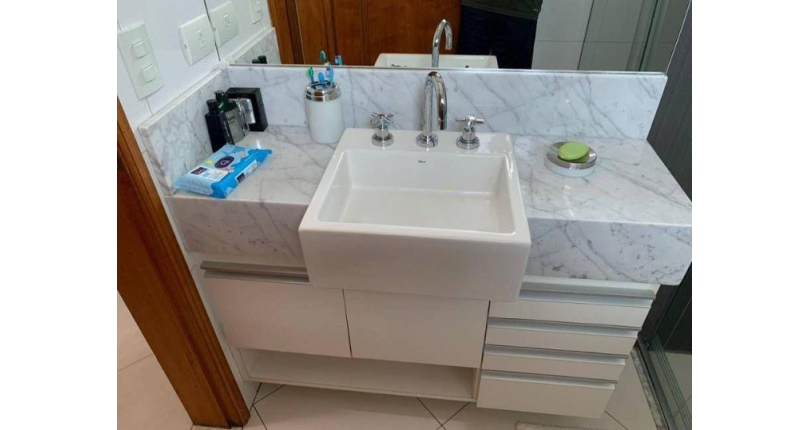 Sobrado à venda no Parque São Domingos na Rua Professor Aguinaldo Simões