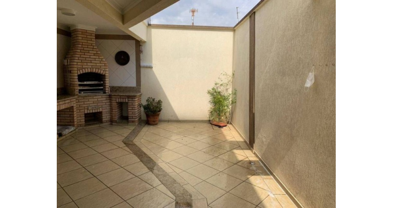 Sobrado à venda no Parque São Domingos na Rua Professor Aguinaldo Simões