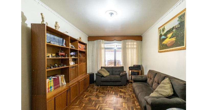 Sobrado à Venda no Parque São Domingos na Rua Professora Altina Maynardi de Araújo