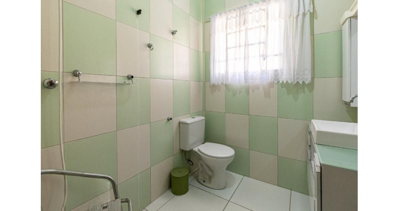 Sobrado à Venda no Parque São Domingos na Rua Professora Altina Maynardi de Araújo