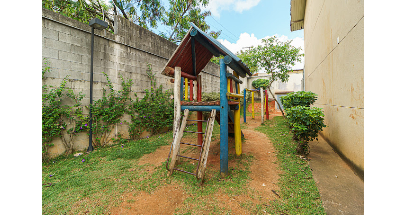 Sobrado à venda Loteamento City Jaragua na Avenida Professor Miguel Franchini Net 239