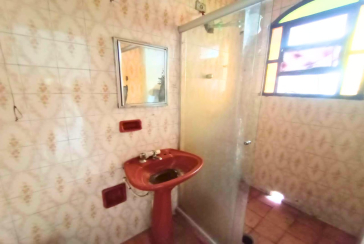 Casa para renda à venda no Jaraguá na Rua Coronel José Venâncio Dias