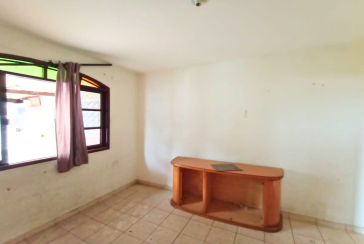 Casa para renda à venda no Jaraguá na Rua Coronel José Venâncio Dias