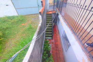 Casa para renda à venda no Jaraguá na Rua Coronel José Venâncio Dias