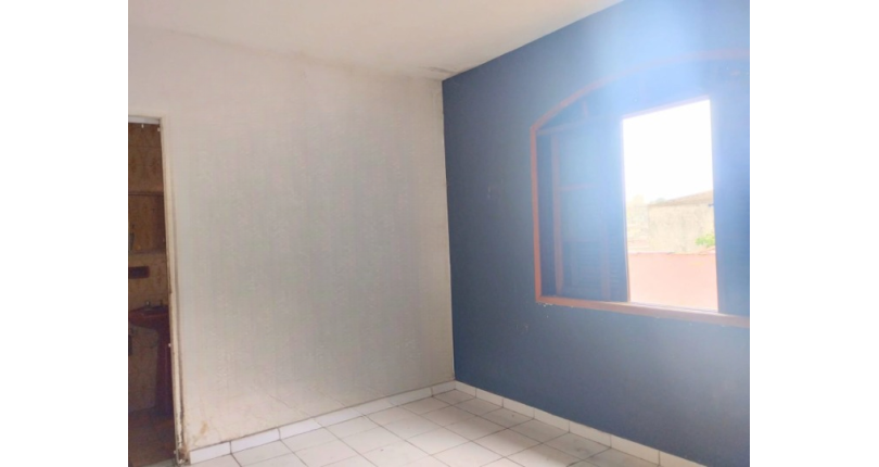 Casa para renda à venda no Jaraguá na Rua Coronel José Venâncio Dias