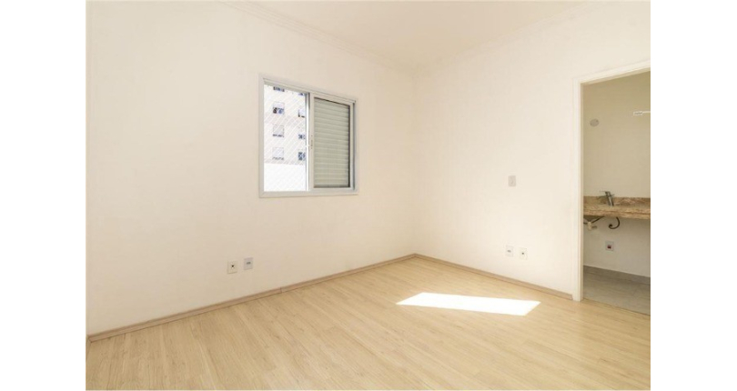 Belíssimo Sobrado à venda na Vila Jaguará na Rua Artur Orlando, 