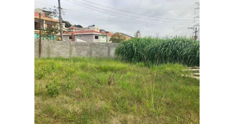 Bom Terreno à venda no Parque São Domingos na Rua Brigadeiro Henrique Fontenelle