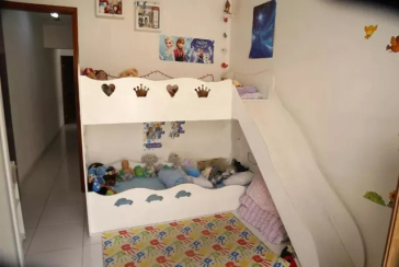 Belo Sobrado à venda na Vila Fiat Lux na Rua Rudi Schaly, 