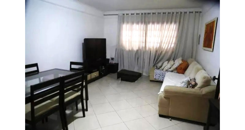 Belo Sobrado à venda na Vila Fiat Lux na Rua Rudi Schaly, 