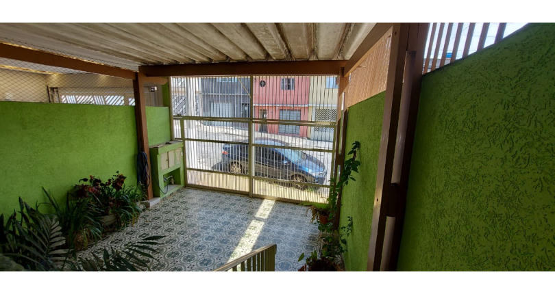 Oportunidade: Bom Sobrado à venda no Jardim Santo Elias na Rua Ernesto Moreira Maia