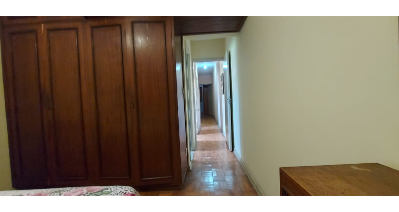 Oportunidade: Bom Sobrado à venda no Jardim Santo Elias na Rua Ernesto Moreira Maia