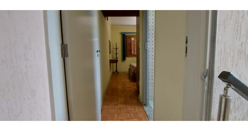 Oportunidade: Bom Sobrado à venda no Jardim Santo Elias na Rua Ernesto Moreira Maia