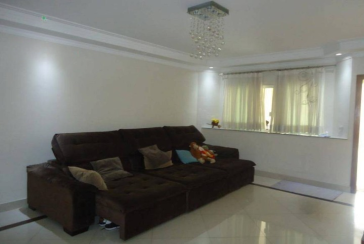 Sobrado à venda no Parque São Domingos na Rua Homero Sales 