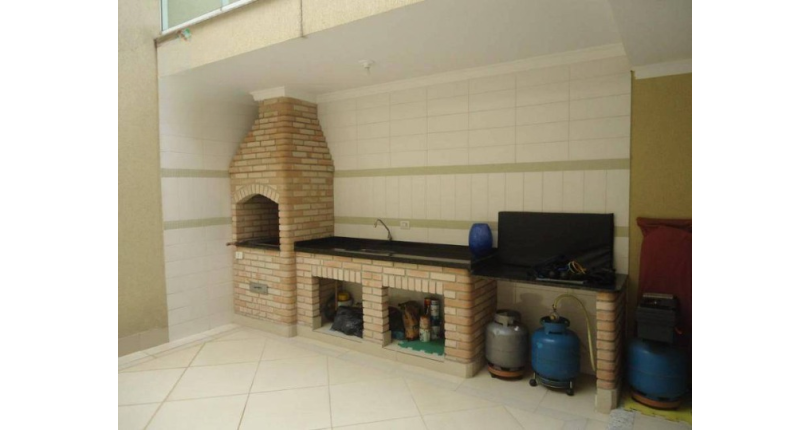 Sobrado à venda no Parque São Domingos na Rua Homero Sales 