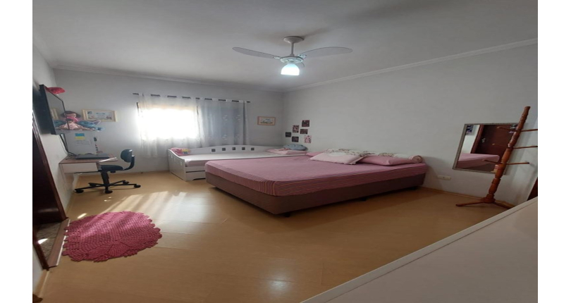 Casa à venda Rua André Rebouças, Vila Piauí - Imóveis à Venda