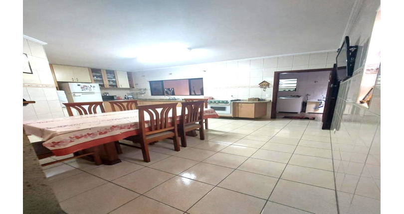 Casa à venda Rua André Rebouças, Vila Piauí - Imóveis à Venda