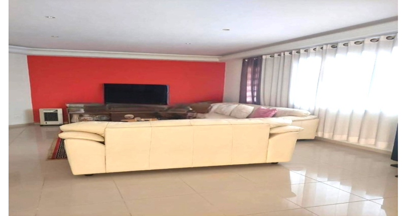 Casa assobradada à venda na Vila Piauí na Rua André Rebouças