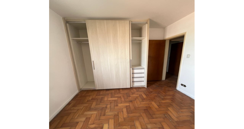 Apartamento à venda  na Vila Barreto na Rua Doutor Achiles Lisboa 196