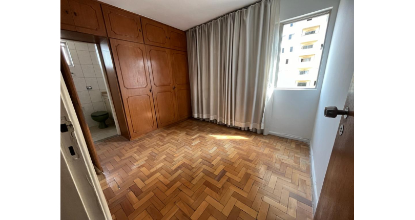 Apartamento à venda  na Vila Barreto na Rua Doutor Achiles Lisboa 196